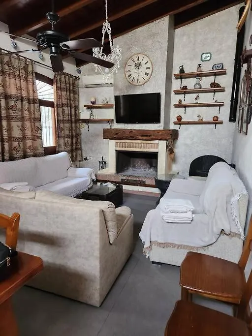 Velez, Casa La Choza Villa Vélez de Benaudalla España